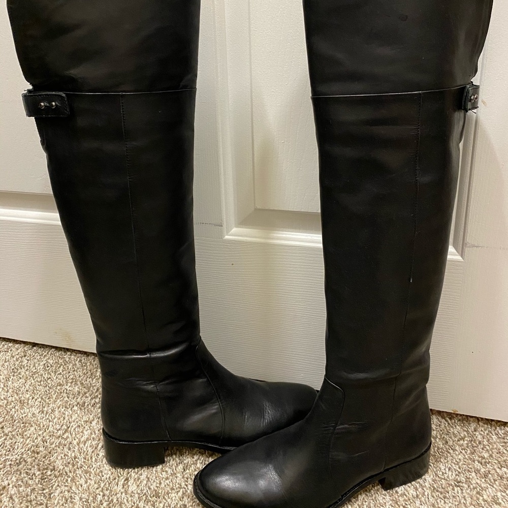 BCBG Leather Boots / 9.5 (High-Knee)